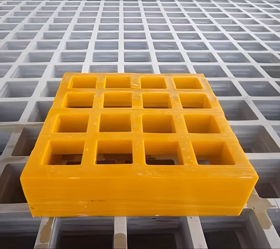 유리 섬유 강화, 성형 플라스틱 그리드